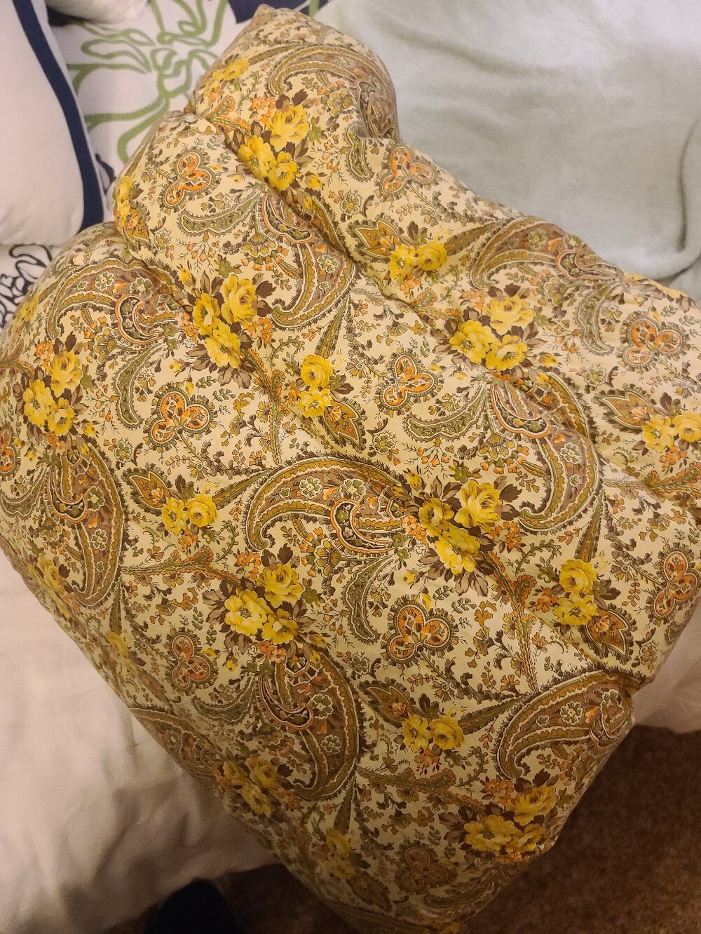 Vintage-Style Yellow Floral Paisley Quilted Throw
